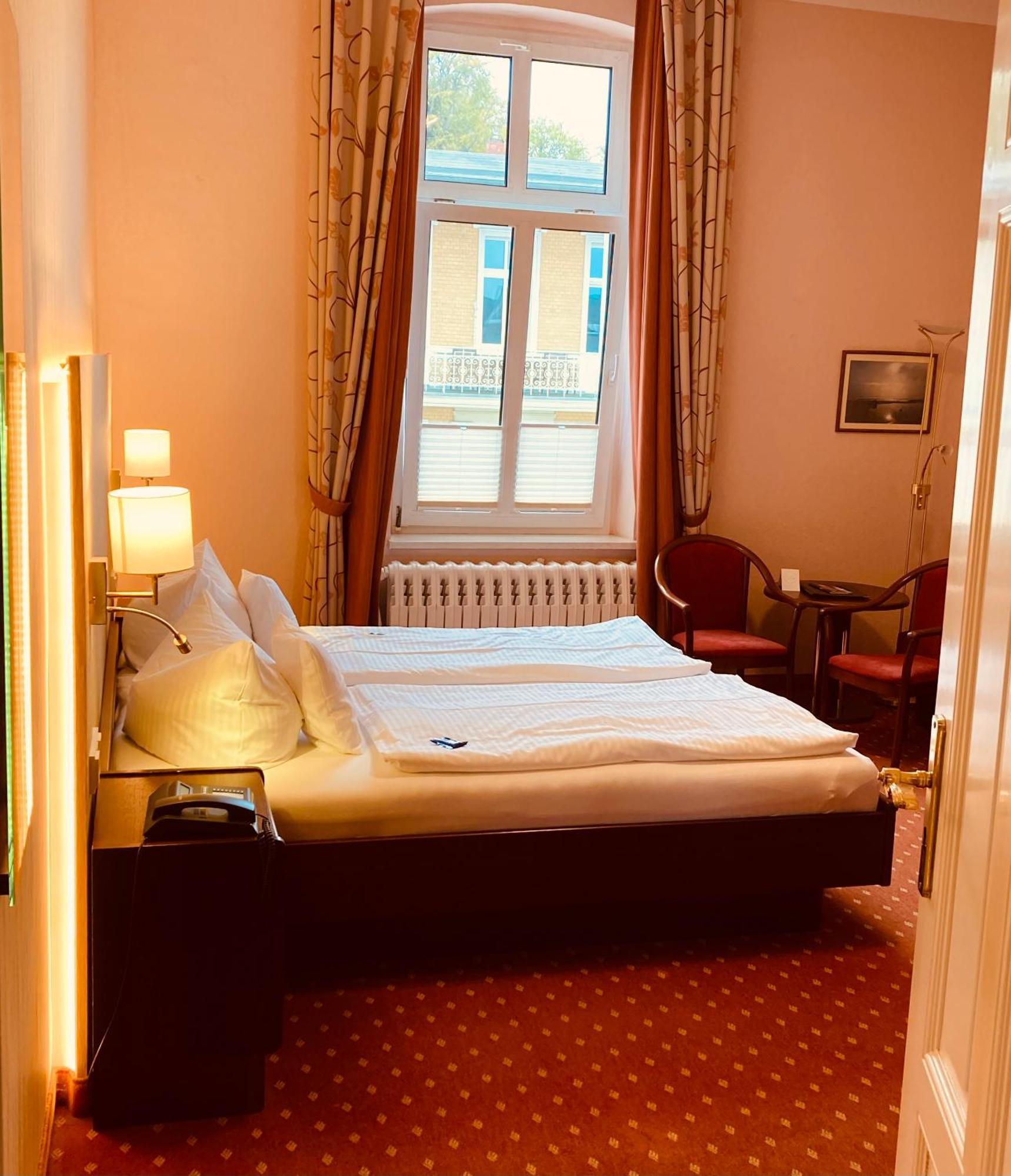 Hotel Germania Heringsdorf  Esterno foto